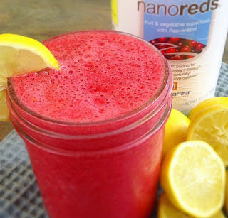 Antioxidant-Rich Raspberry Lemonade Smoothie